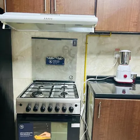 1-Bedroom Apartment Rental Unit With Pool In Dubai Land Residence Complex Dubai Al Ain Road Esterno foto